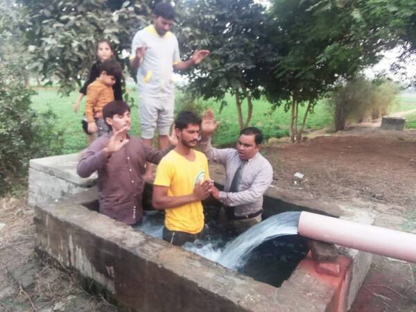 Baptisms photo